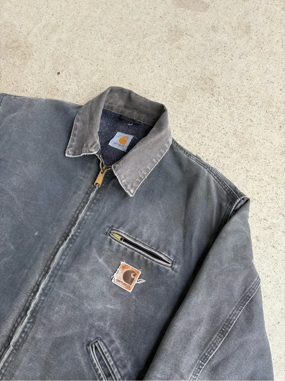 Vintage Y2K Carhartt Detroit J97 PLT Platinum Stonewash Large - Picture 2 of 7
